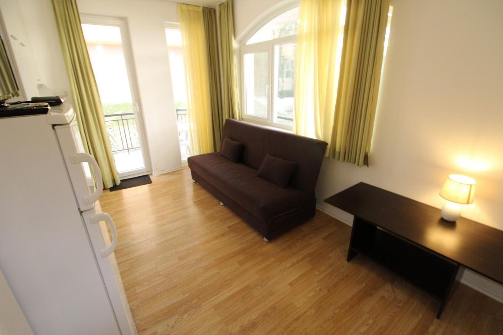 Menada Romance Marine Apartments Sunny Beach Room photo