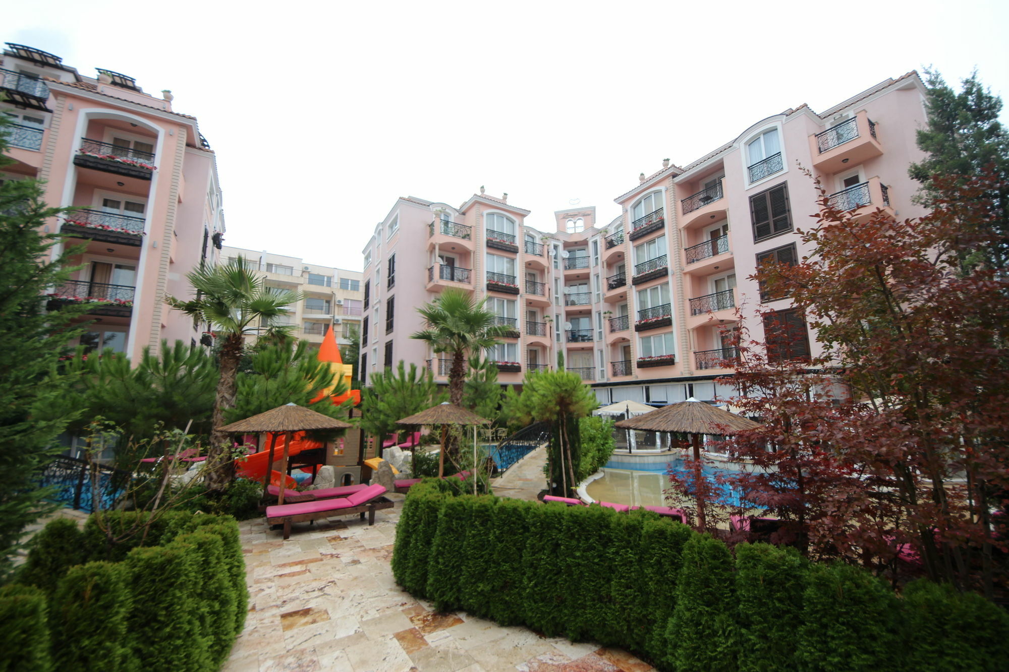 Menada Romance Marine Apartments Sunny Beach Exterior photo